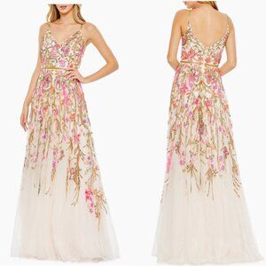 Mac Duggal NWT V-NECK FLORAL EMBELLISHED SPAGHETTI STRAP GOWN Style 5671 Sz 4